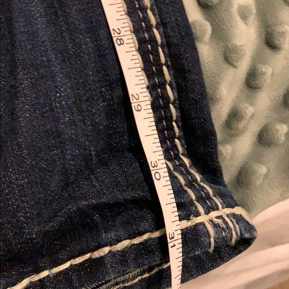 ⚜️Rock Revival Jeans ⚜️ - Picture 6 of 7